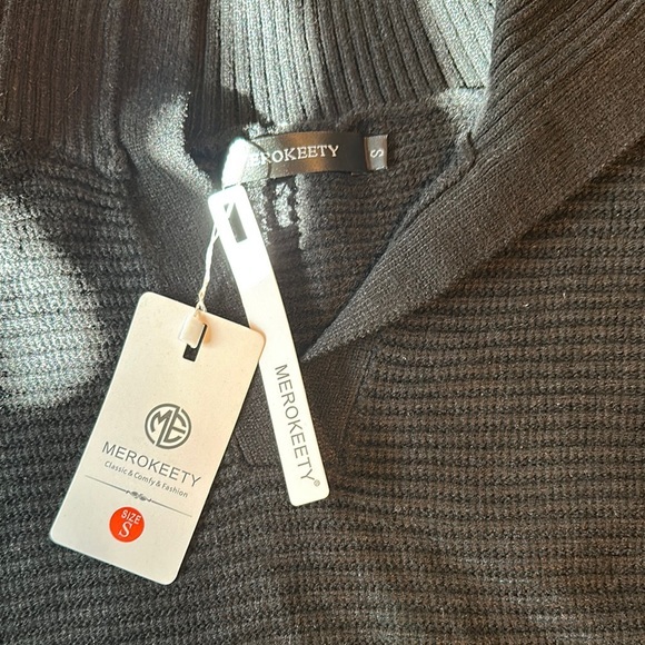 Black Textured Zip Up Sweater with High‎ Collar - Picture 2 of 3